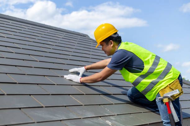 Best Emergency Roof Repair  in Lakeland North, WA